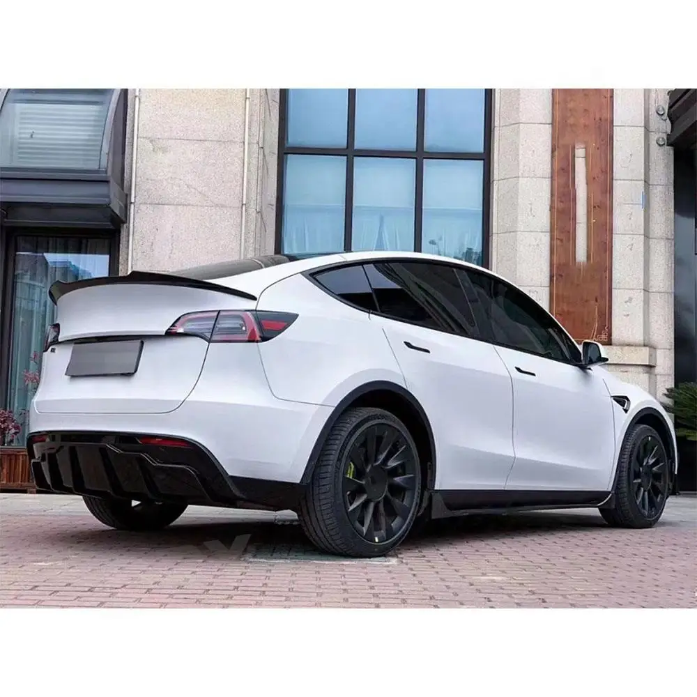 Утконос из углеродного волокна модель Tesla Y 2021 + ABS блестящий черный цвет задний