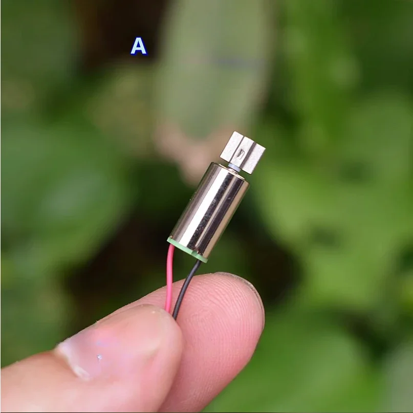 

Микро-мотор вибрационный 6х12 мм 1.2В 1.5В 2.4В