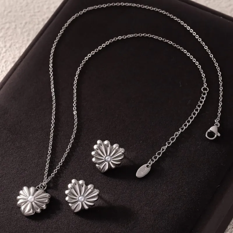 Модные серьги-гвоздики для женщин позолоченные водонепроницаемые женские