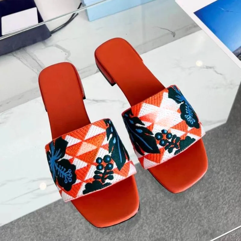 2023 New Triangle Print Flying Weaving Women's Slippers~Retro Women's Shoes Summer