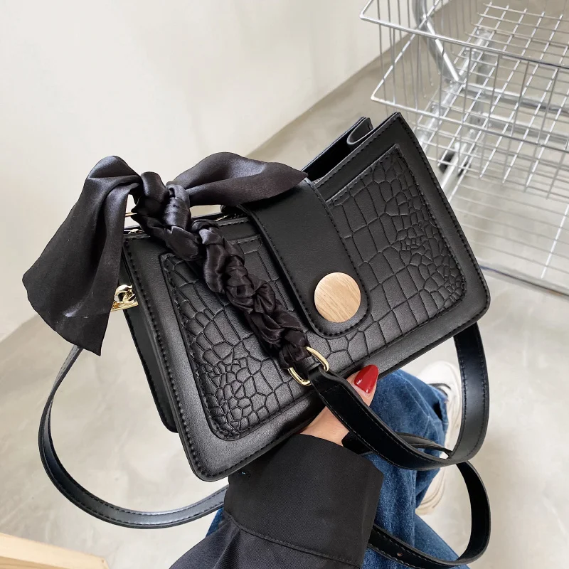 

Shoulder Bags Women Luxury Armpit Shoulder Purse Pu Leather Handbags Brand Women Bags Vintage Design 2023 Trendy Bolsa Feminina