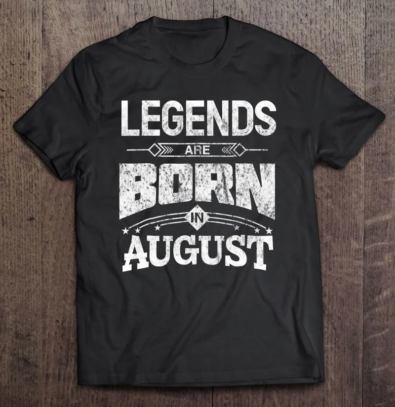 

Футболка мужская оверсайз с коротким рукавом, аниме футболка с надписью «Легенды рождены в августе», подарок на день рождения