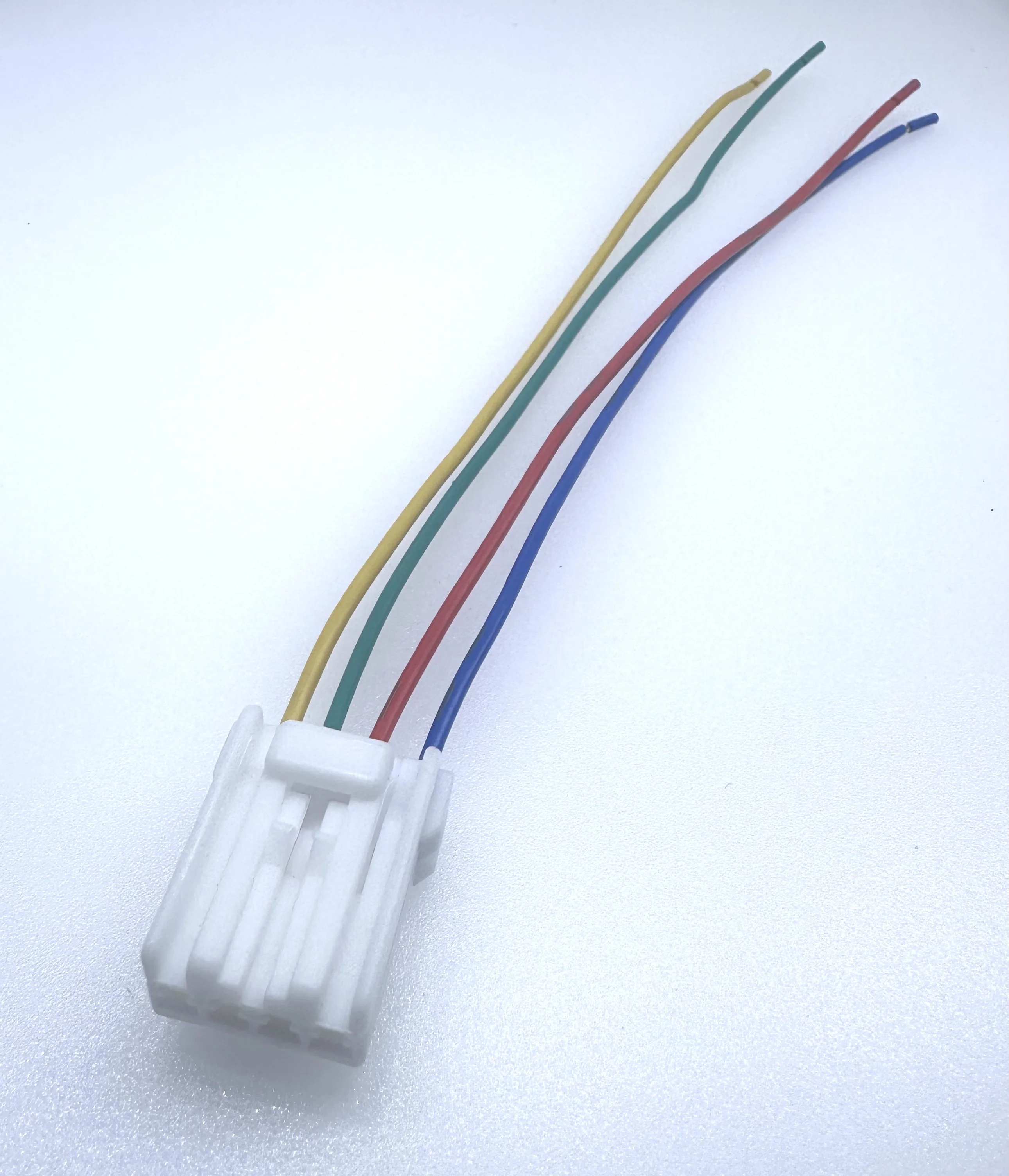 

174929-1/174922-1 подходит для автомобильной штепсельной вилки DJ7044Y-1.8-11/21