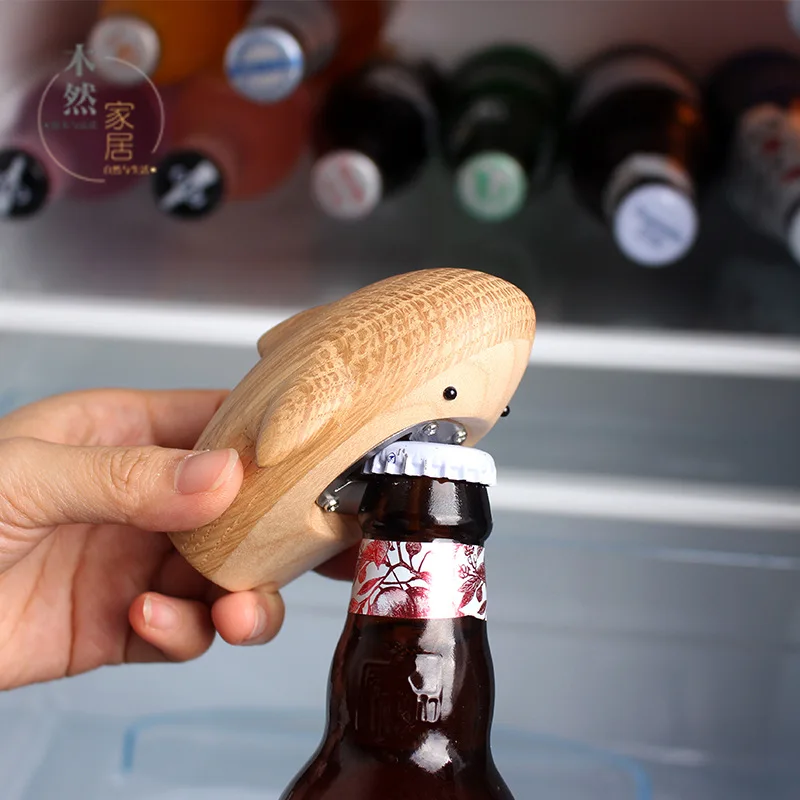 

Shark Bottle Opener Creative Gift Fun Bottle Opener Household Wooden Beer Wine Opener Personalized Portable Bottle Opener