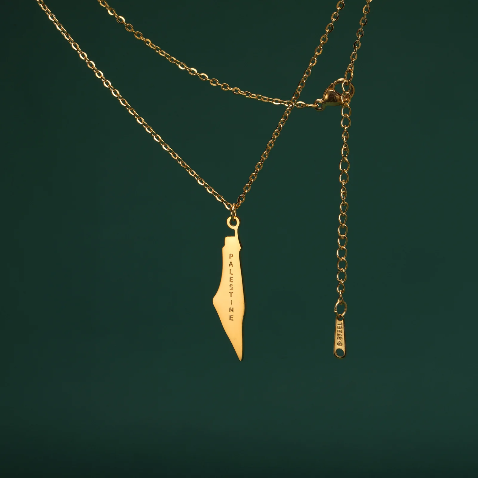 Ожерелье с подвеской в виде карты Палестины