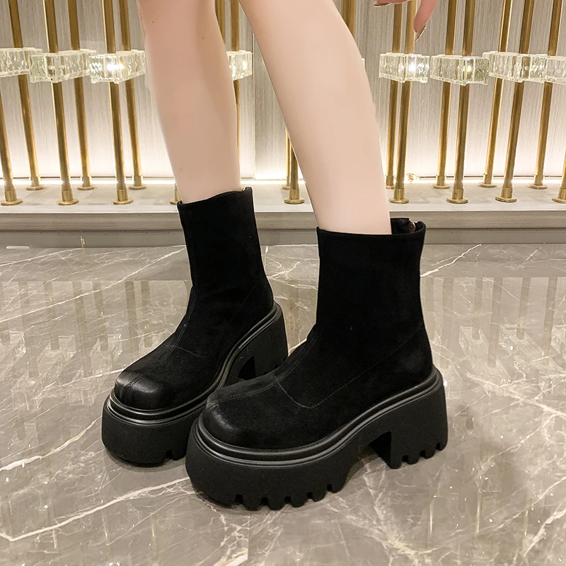 Замшевые женские ботинки на толстом каблуке размер 35 - 43 цвет в ассортименте