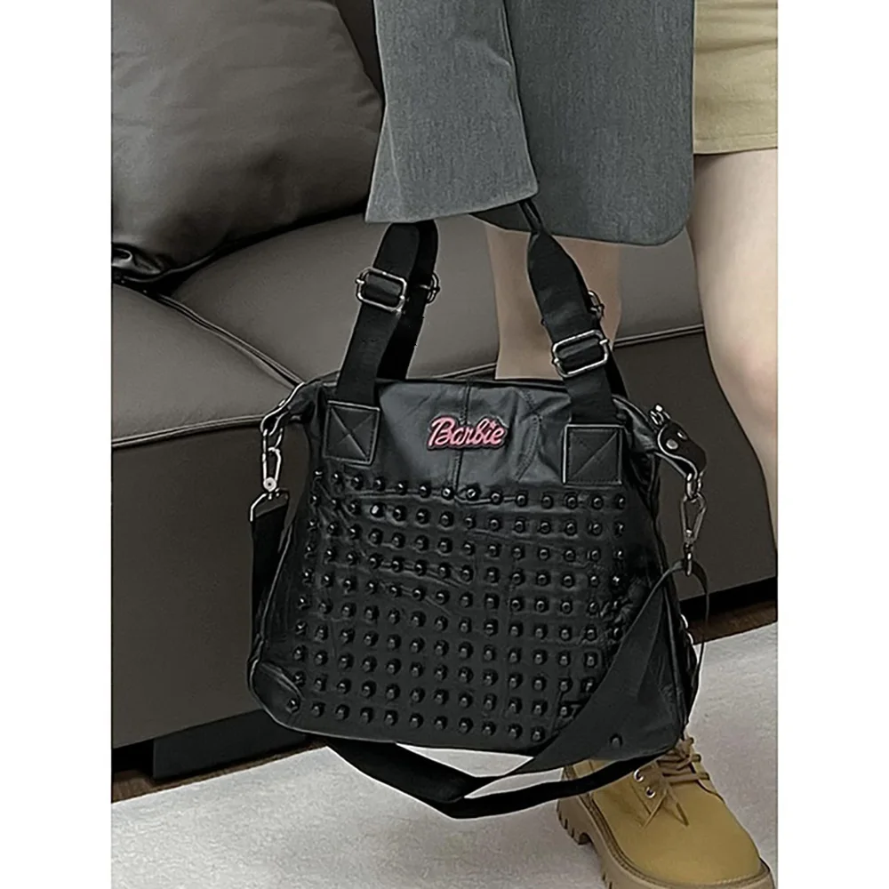 

Large Capacity Women Handle Shoulder Bags Punk Style Rivet Black Tote Crossbody Bag College Student Female Traveling Handbags