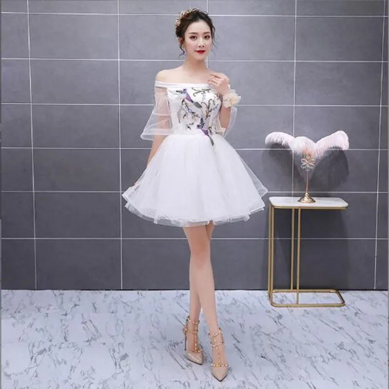 

Simple Short Embroidery Homecoming Dresses Tulle Vestido De Noche Formal Girl Party Prom Gown