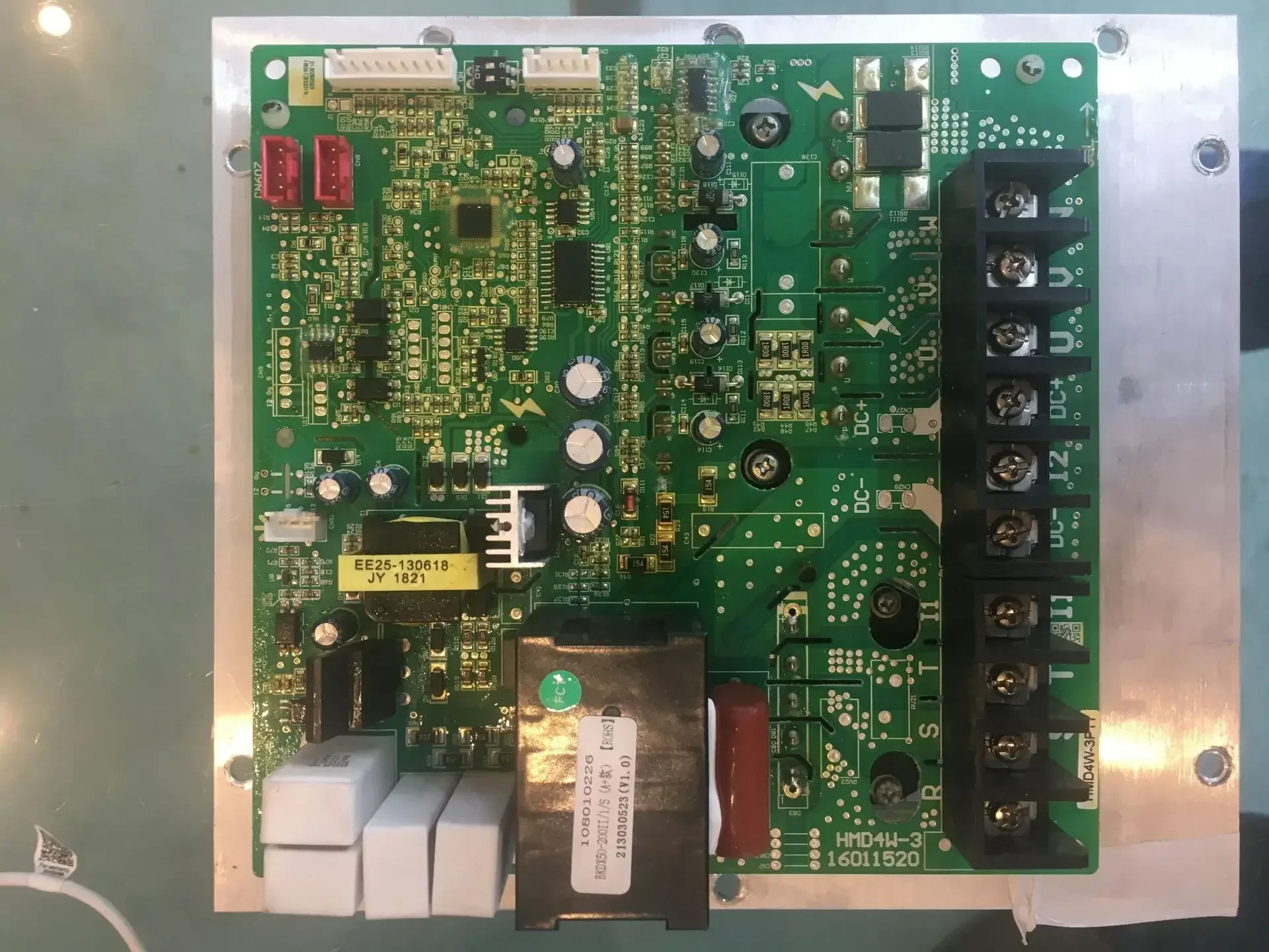 HMD3W-7 HMD3W-7A02 Плата драйвера Hmd3w-3 17060208 bkdx50-200ii/1/S