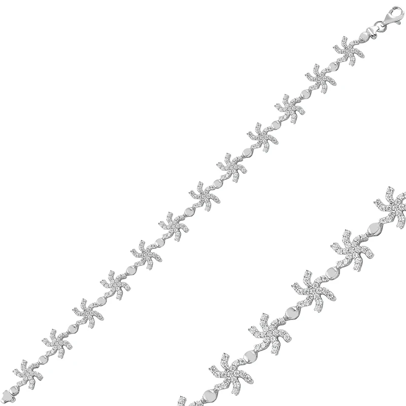 

Серебряный браслет с искусственным цирконием