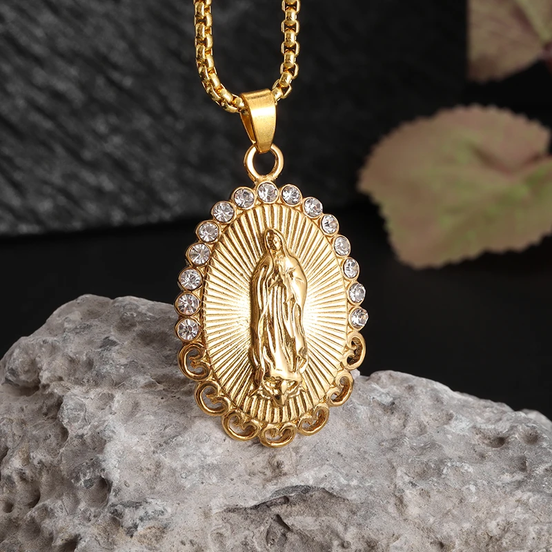 

Classic Catholic Our Lady of Guadalupe Statue Pendant Inlaid Zircon Virgin Mary Amulet Necklace for Men Women