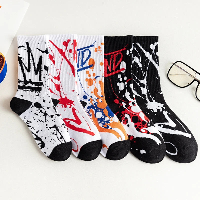 

Men's Graffiti Tide Socks Harajuku Korean Version In The Tube Socks Skateboard Street Hip-hop Long Tube Sports Basketball Socks