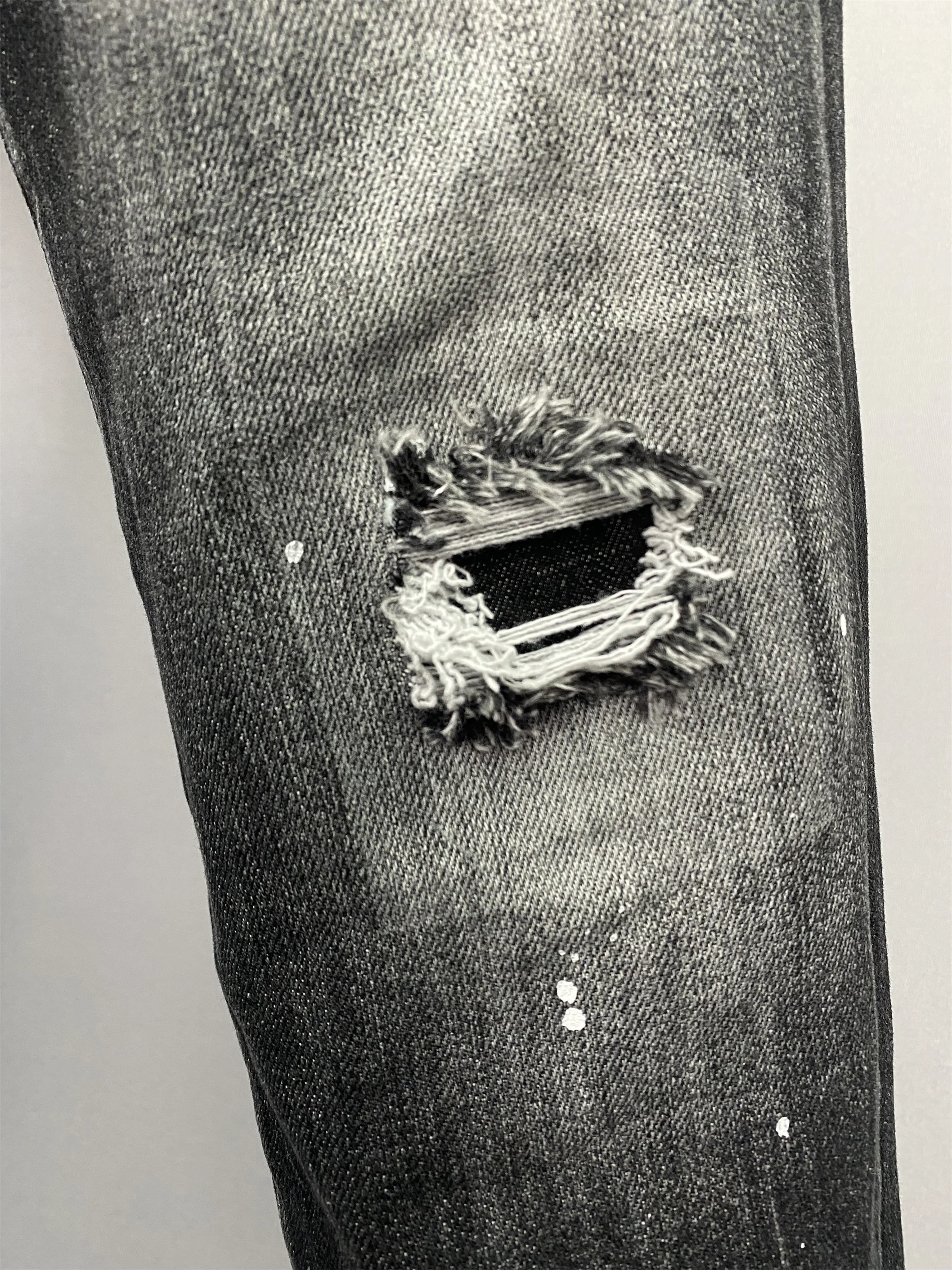 2023 Spring/Summer New D2 Jeans Men's Fashion Men's Washed and Worn Hole Patch Paint 3D Cut Small Feet Dark Black