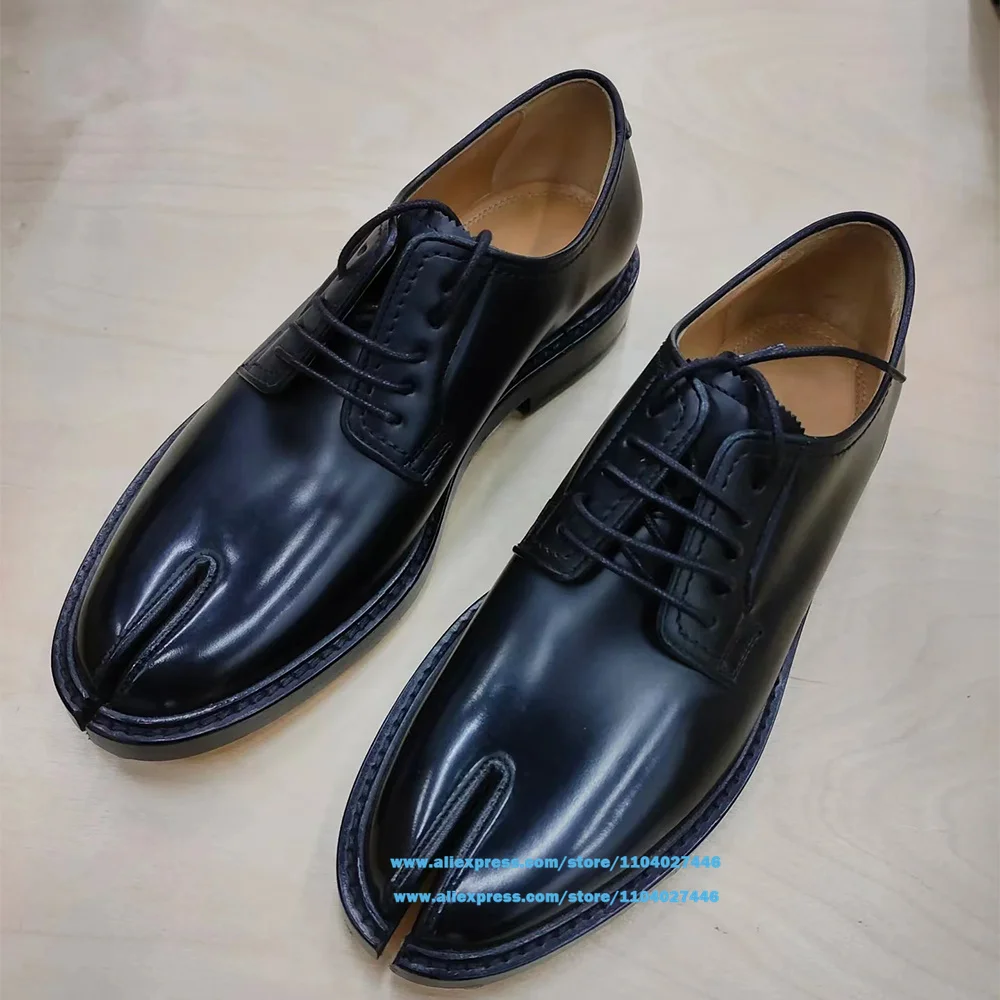 Туфли Tabi мужские с разрезом на шнуровке мягкая кожа подошва однотонная роскошные