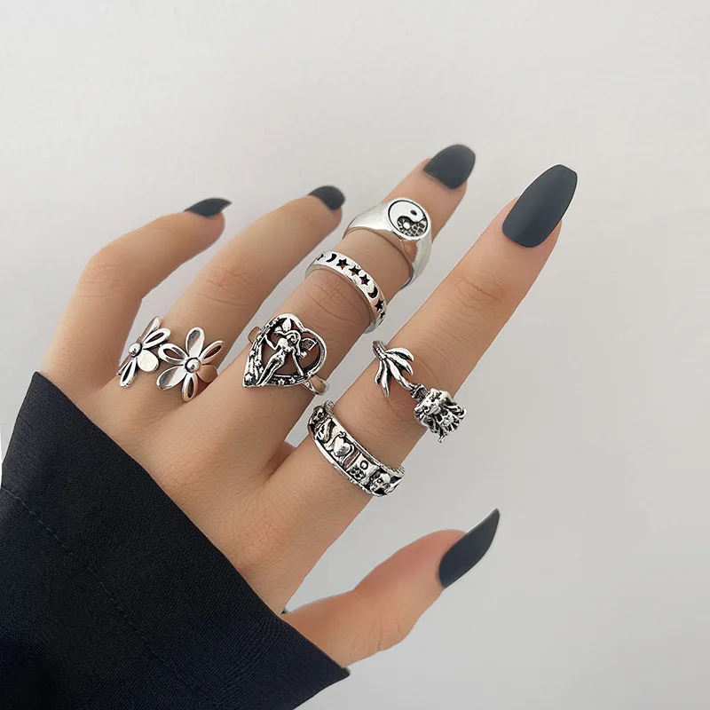 

Hiphop Vintage Silver Color Poker Angel Wings Finger Rings for Women Punk Heart Butterfly Boho Knuckle Ring Sets Trend Jewelry