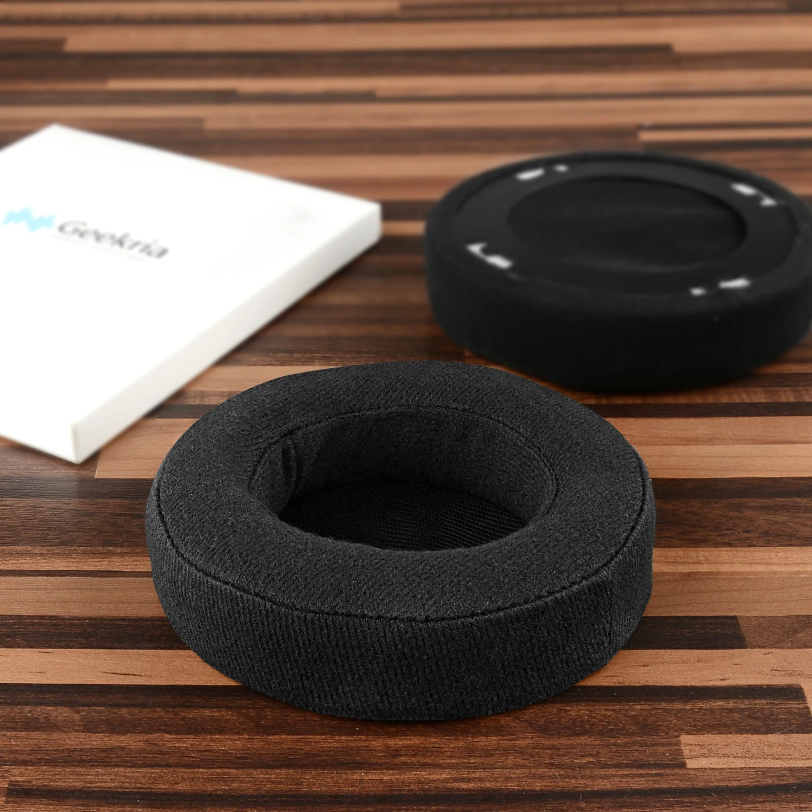 Сменные амбушюры Geekria Comfort Velour для наушников AKG K701 K702 Q701 Q702 K601 K612 K712 K400 K500