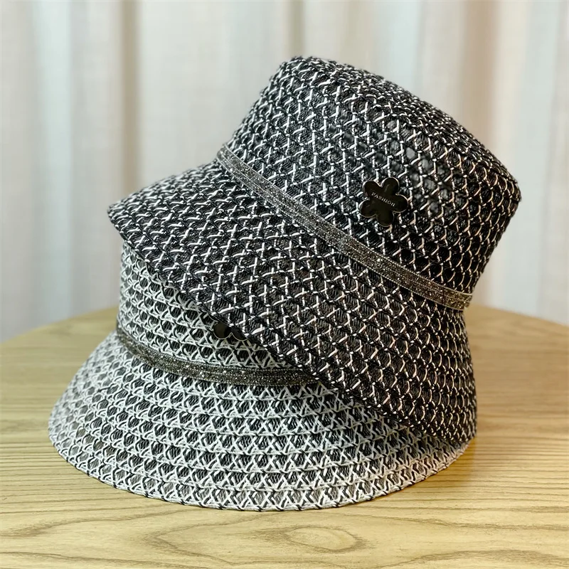 

Панама женская Соломенная с надписью «Звезда», черно-белая