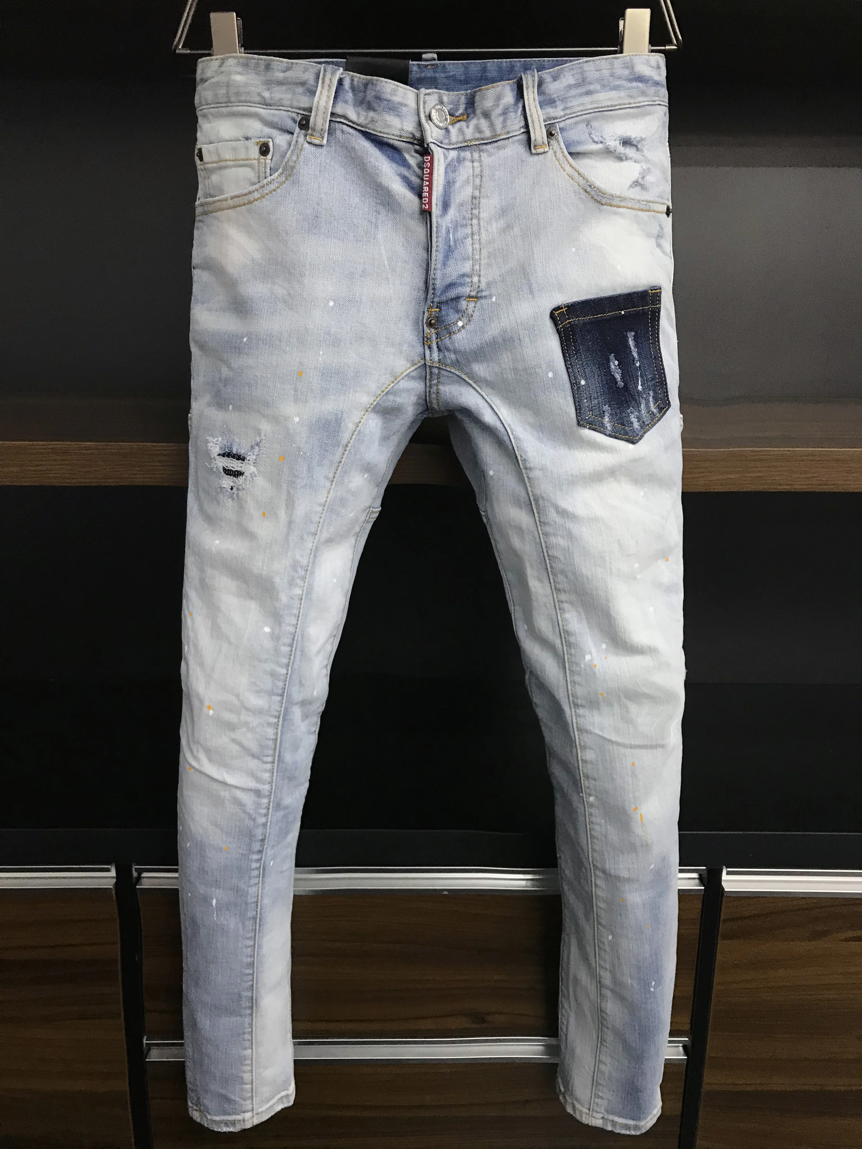 

2022 new summer jeans men wash light-colored hole patches shake white point slim foot casual trend daily D2 jeans
