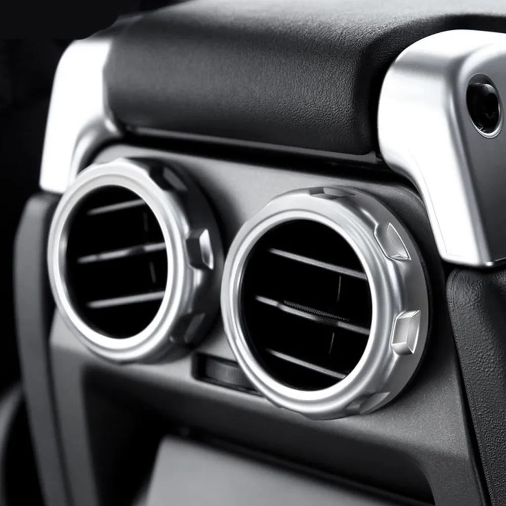 

2Pcs Chrome Car Rear Air Outlet Vent Ring Trim Sticker for Land Rover Discovery 4 LR4 2009 2010 2011 2012 2013 2014 2015 2016