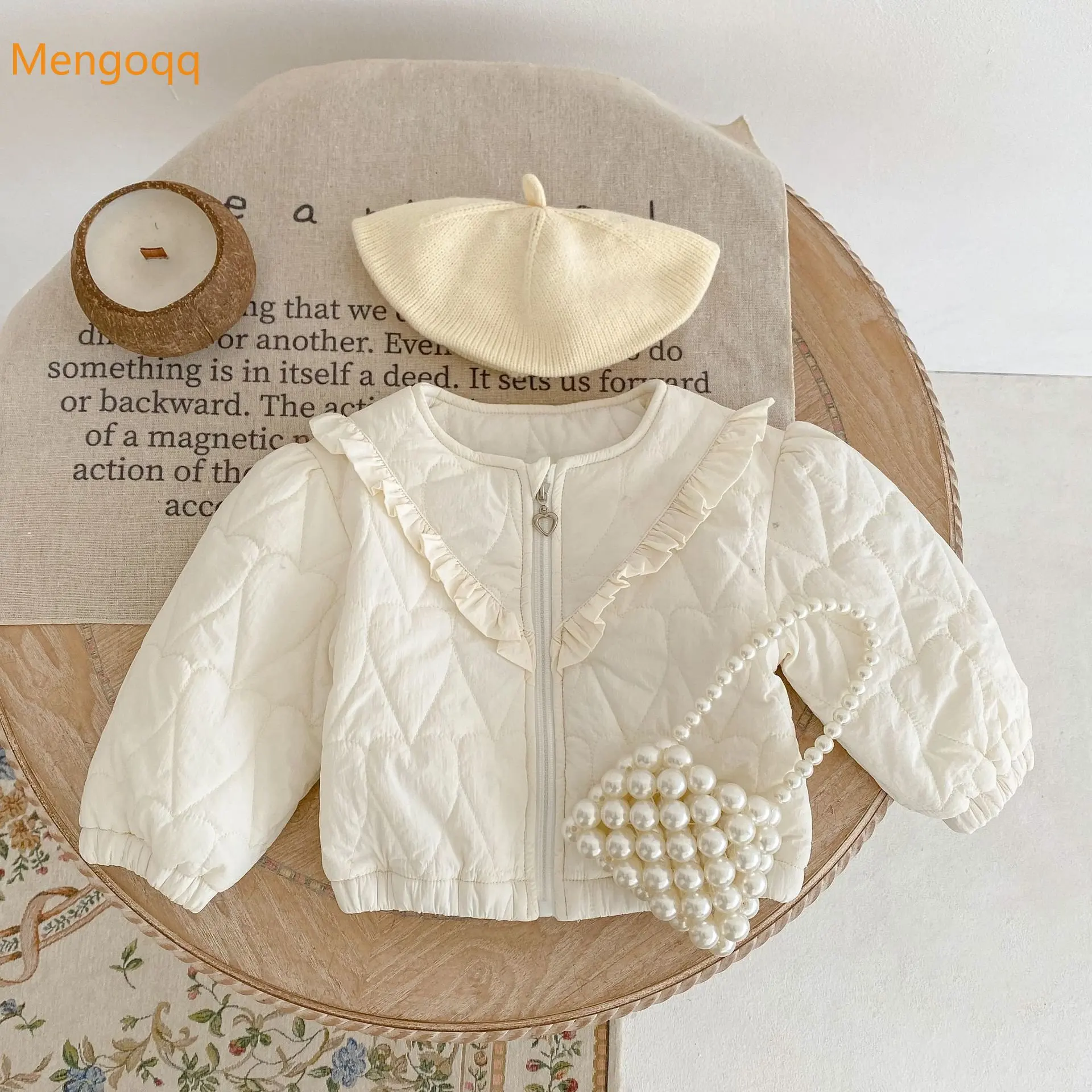 

Детская осенне-зимняя утепленная куртка на молнии с круглым вырезом и длинными рукавами