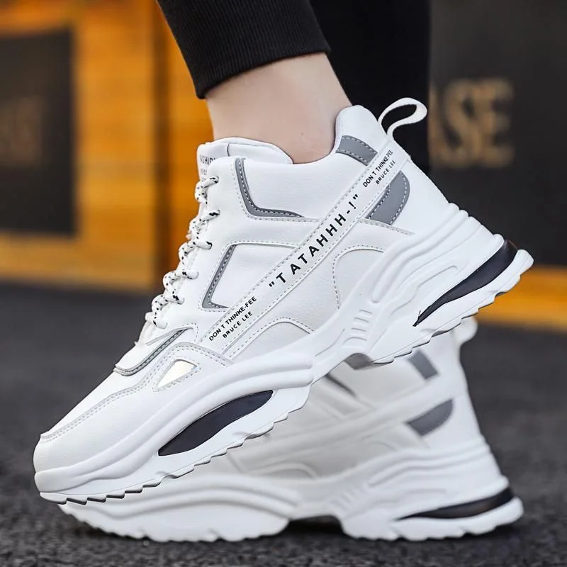 Men New Fashion Casual Shoes Male Ourdoor Jogging Sneakers Lace Up Breathable Men Shoes Comfortable Light Soft Hard-Wearing