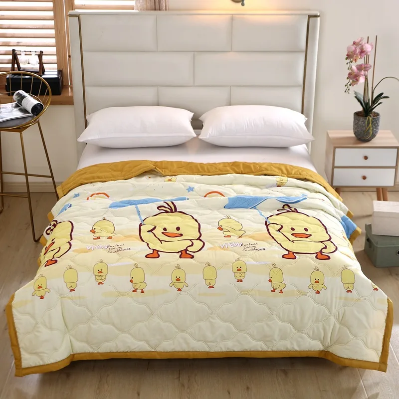 Quilt Cute Skin-friendly Summer Washable Air-conditioning Printed Thin Comforter Comfortable Breathable Bedspread On The Bed images - 6