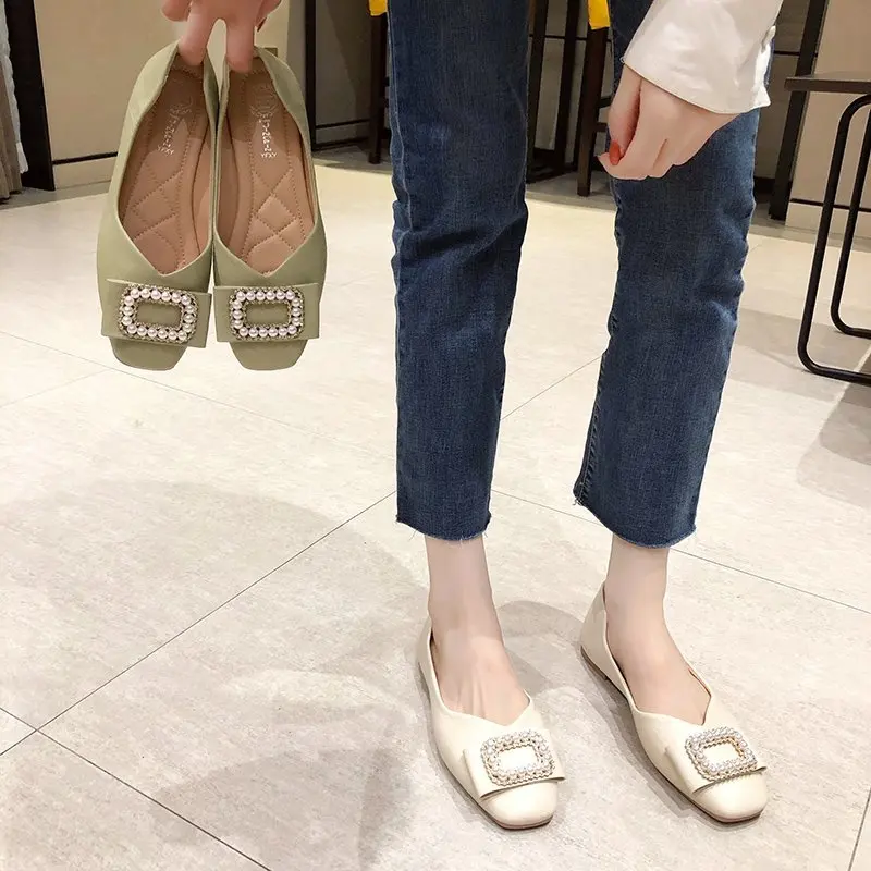 

Bling Pearl Boat Shoes Slip on Shallow Women Shoes Woman Flats Square Buckle Toe Leather Flats Ballet Shoes Zapatos De Mujer