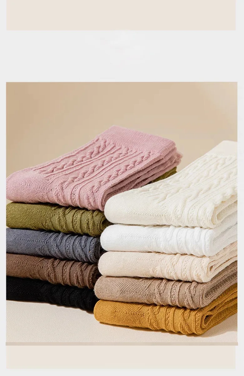 Simple New 2023 Spring Autumn Thin Cotton Socks Solid Color Cotton Socks for Women 10 Pairs Black White Twist Sports Women Socks