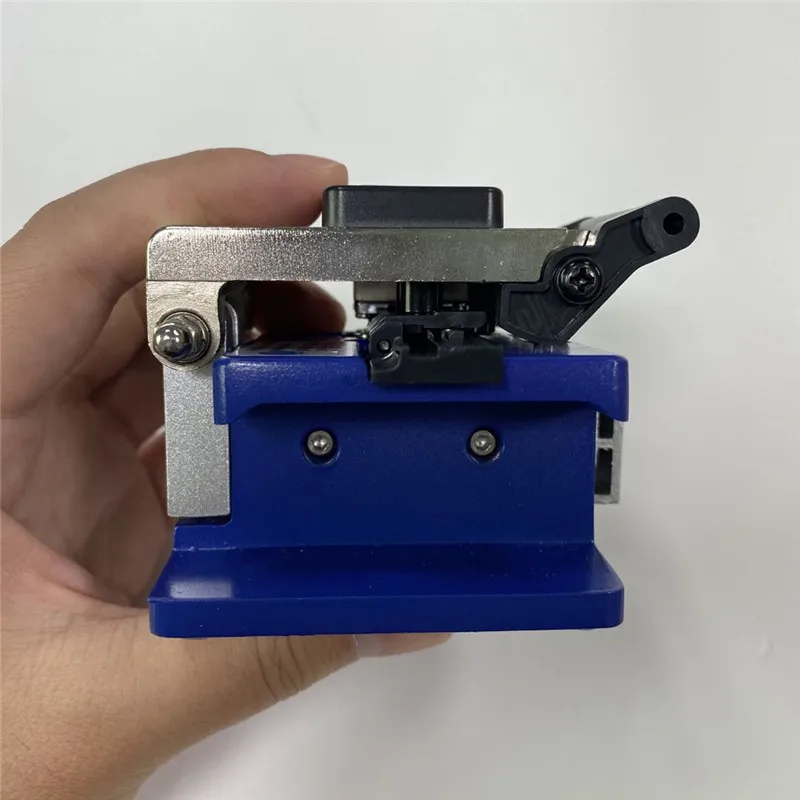 Sumitomo High Precision FC-6S Optical Fiber Cleaver with Scrap Collector FC6S FTTH Cutting Knife