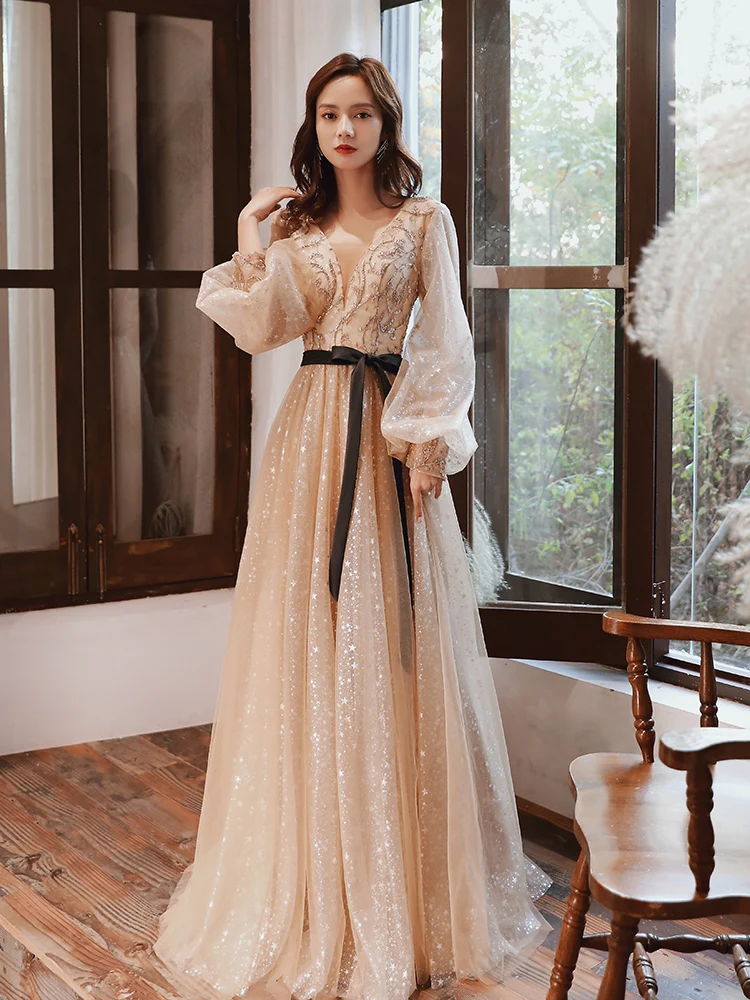 

Champagne Evening Dresses With Long Sleeves Elegant V-Neck A-Line Floor-Length Shiny Star Tulle Prom Gowns 2022