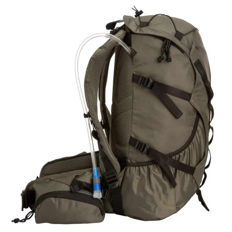 Outdoor Products Big Sur 28 Ltr Hydration Pack, with 3-Liter Reservoir, Internal Frame, Green