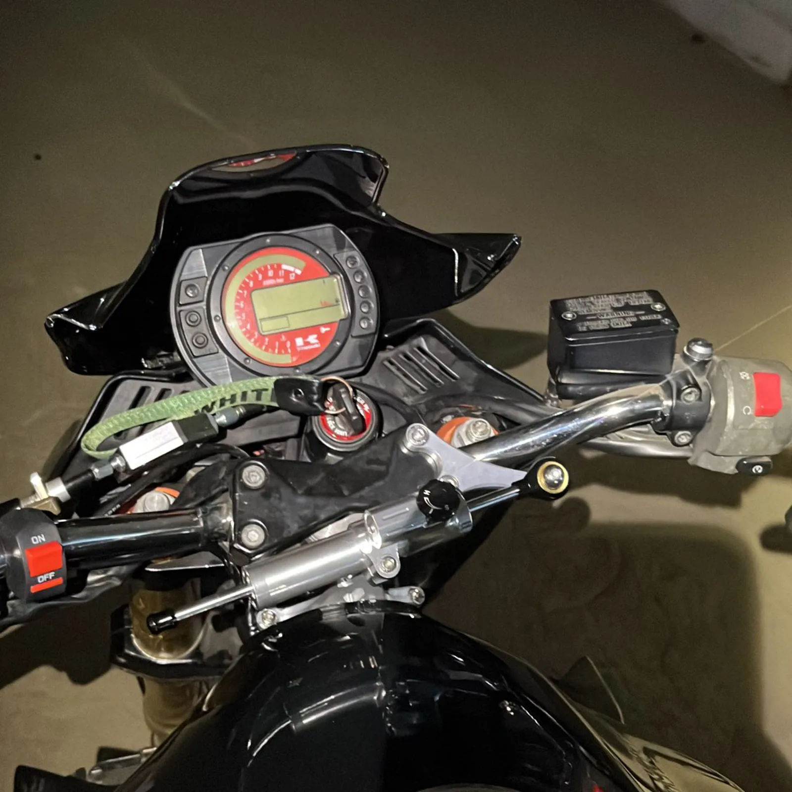 УГЛЕРОДНЫЙ мотоциклетный демпфер рулевого управления для Kawasaki Z1000 2003-2009
