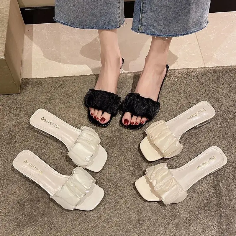 

Low-heeled Flip-flops Sandals and Slippers Women Summer Dress New Fairy Style Crystal Thick Heel Fashion Square Head Low Heel