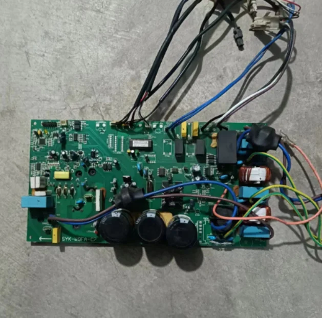 

1pc used Xinke inverter air conditioning computer board SYK-W9FA-C7