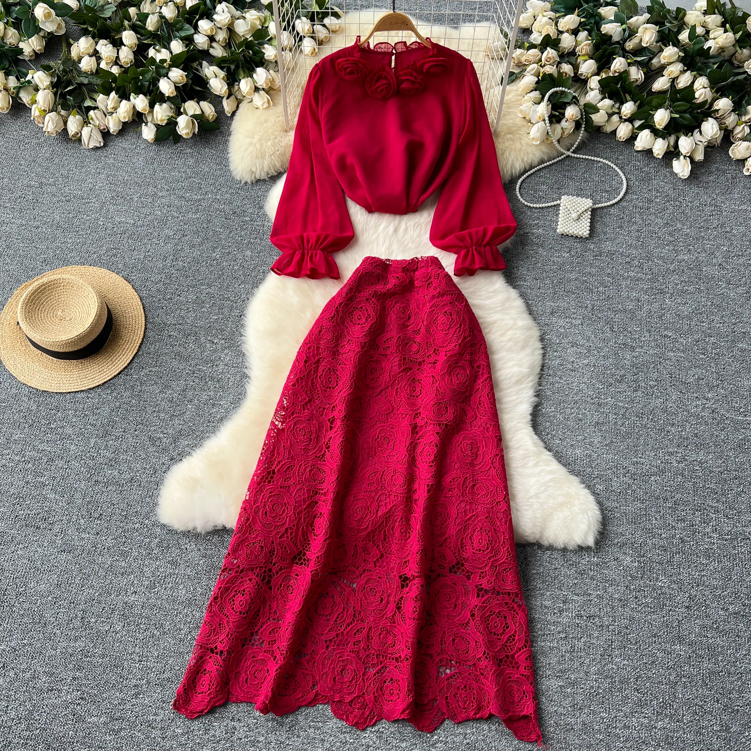 Женский комплект из двух предметов Топ с длинным рукавом и объемным цветочным