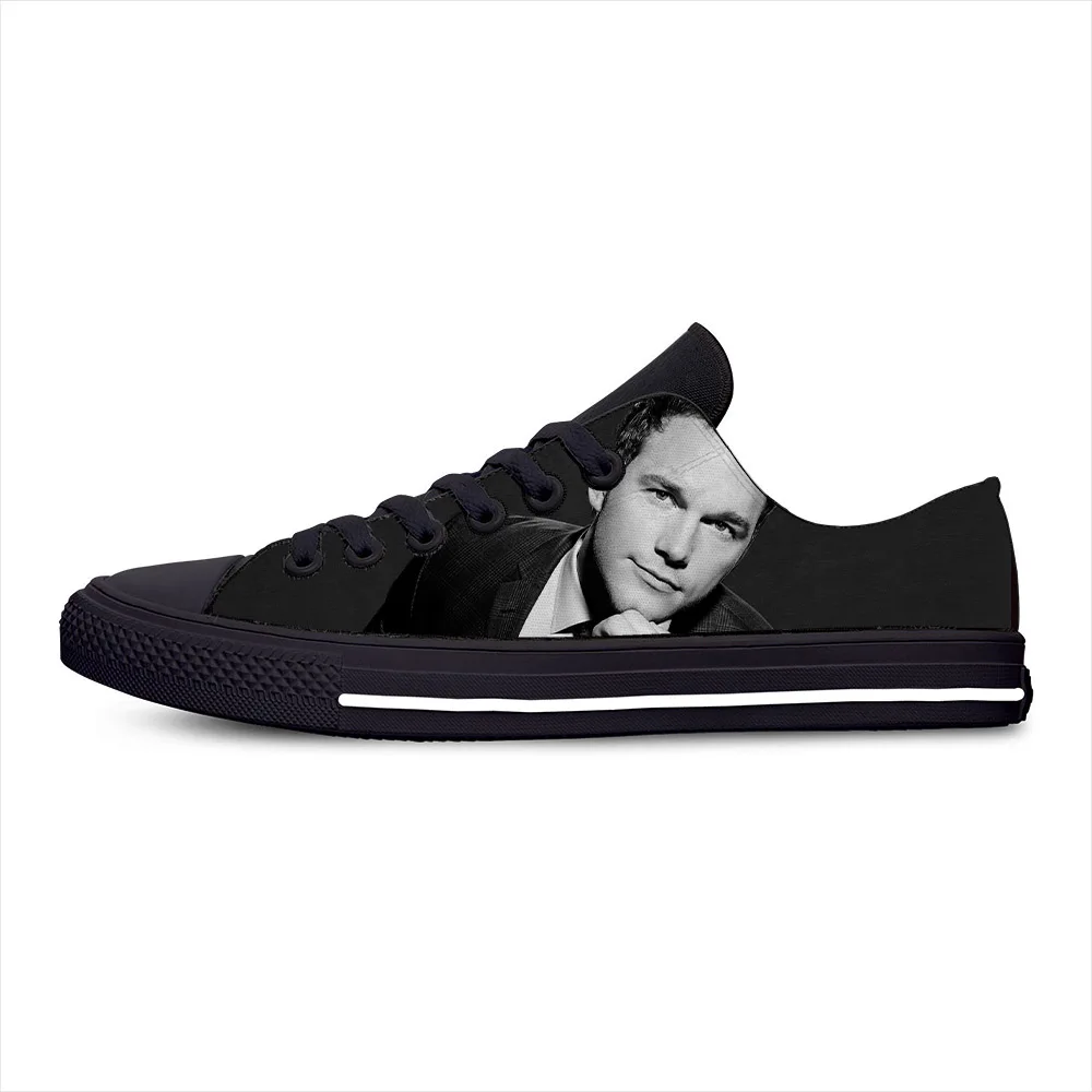 

Hot Cool Lightweight Sneakers Breathable Classic Lightweight Canvas Shoes Man Woman Chris Pratt High Quality Low Top Board Shoes