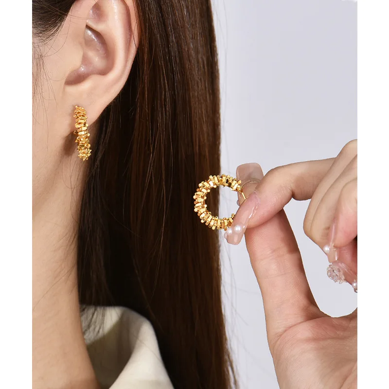 

Retro C-shaped Geometric Earrings for Women Fashion Metal Gold Silver Color Stud Earring Luxury Wedding Trendy Jewelry Party
