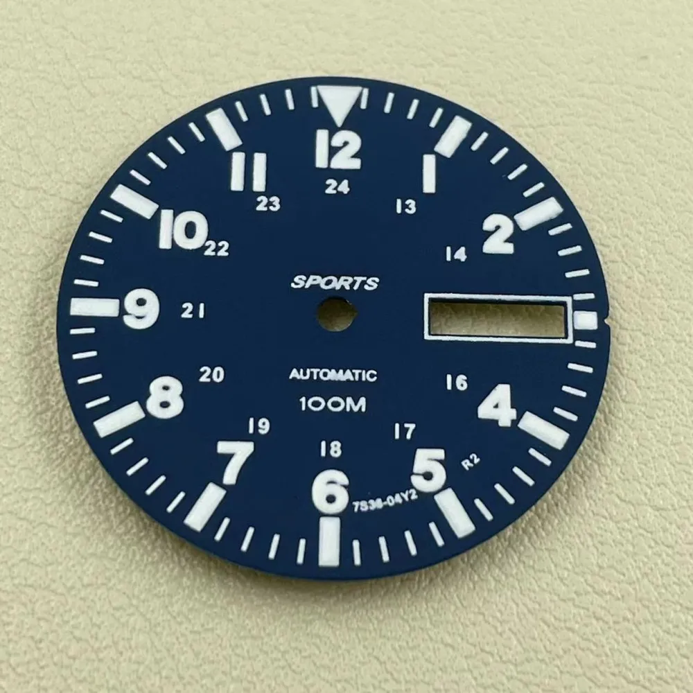 Pointer size: 8.5mm/12.5mm/13mm Luminous color: green light Applicable movement model: NH35/NH36/NH34 (automatic mechanical move