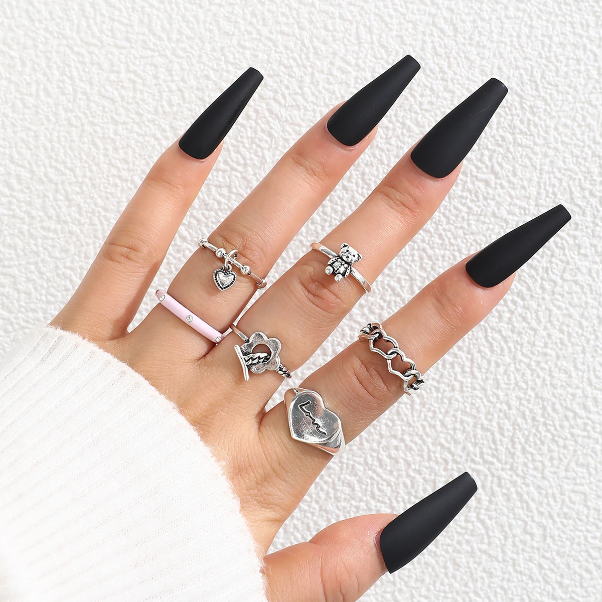 

Aprilwell 6 Pcs Vintage Heart Rings Set for Women Silver Color Gothic Bear OT Buckle Kpop Stranger Things Anillos Jewelry Gifts
