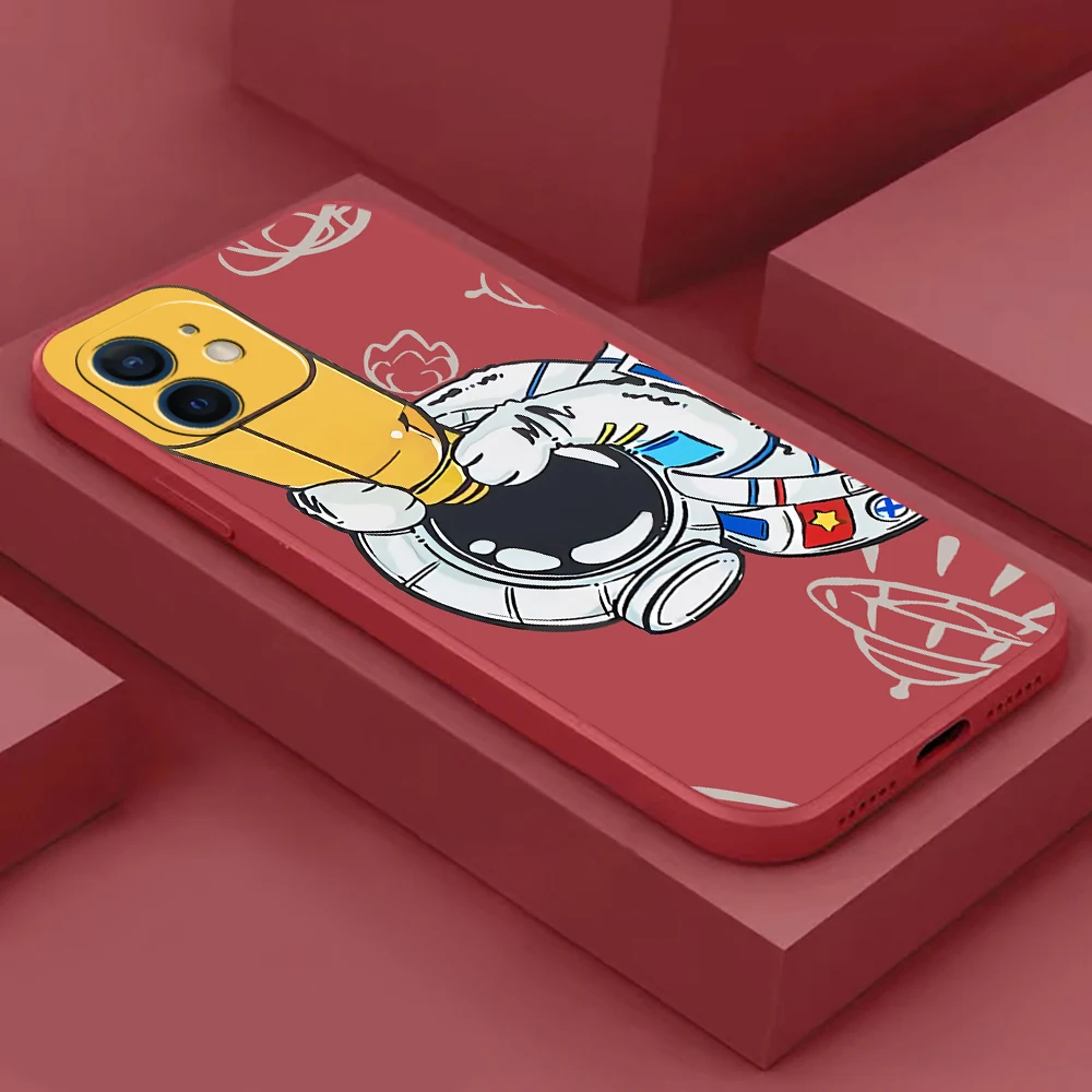 astronaut funny cartoon phone case for iphone 11 13 pro max 12 x xs xr xsmax se2020 8 8plus 7 7plus 6 6s plus hot silicone cover free global shipping