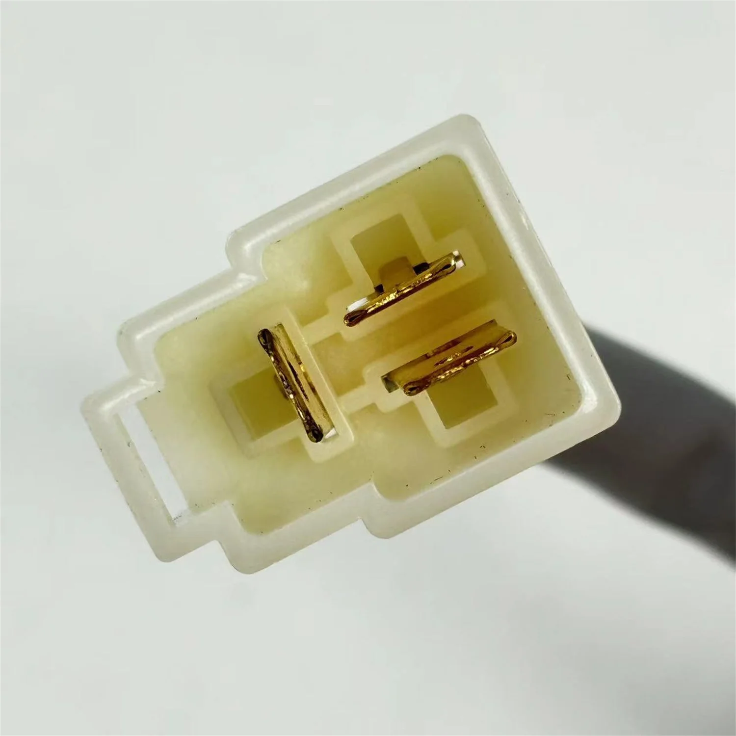 Соленоид останова топлива 8973295680 897329-5680 для двигателя экскаватора Hitachi EX50U EX55 ZX55UR