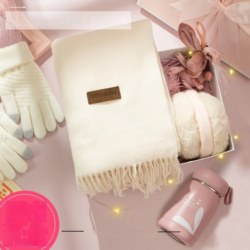 Scarf Gloves Vacuum Cup Three-Piece Set Gift Box Autumn and Winter Warm National Day Romantic for Girlfriend |