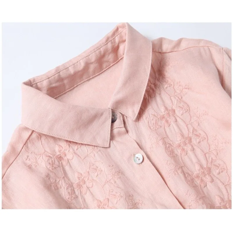 Женское длинное платье-рубашка с вышивкой белое Повседневное платье-макси