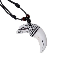 fashion new wolf tooth necklace resin wax rope necklace wholesale new eagle head necklace