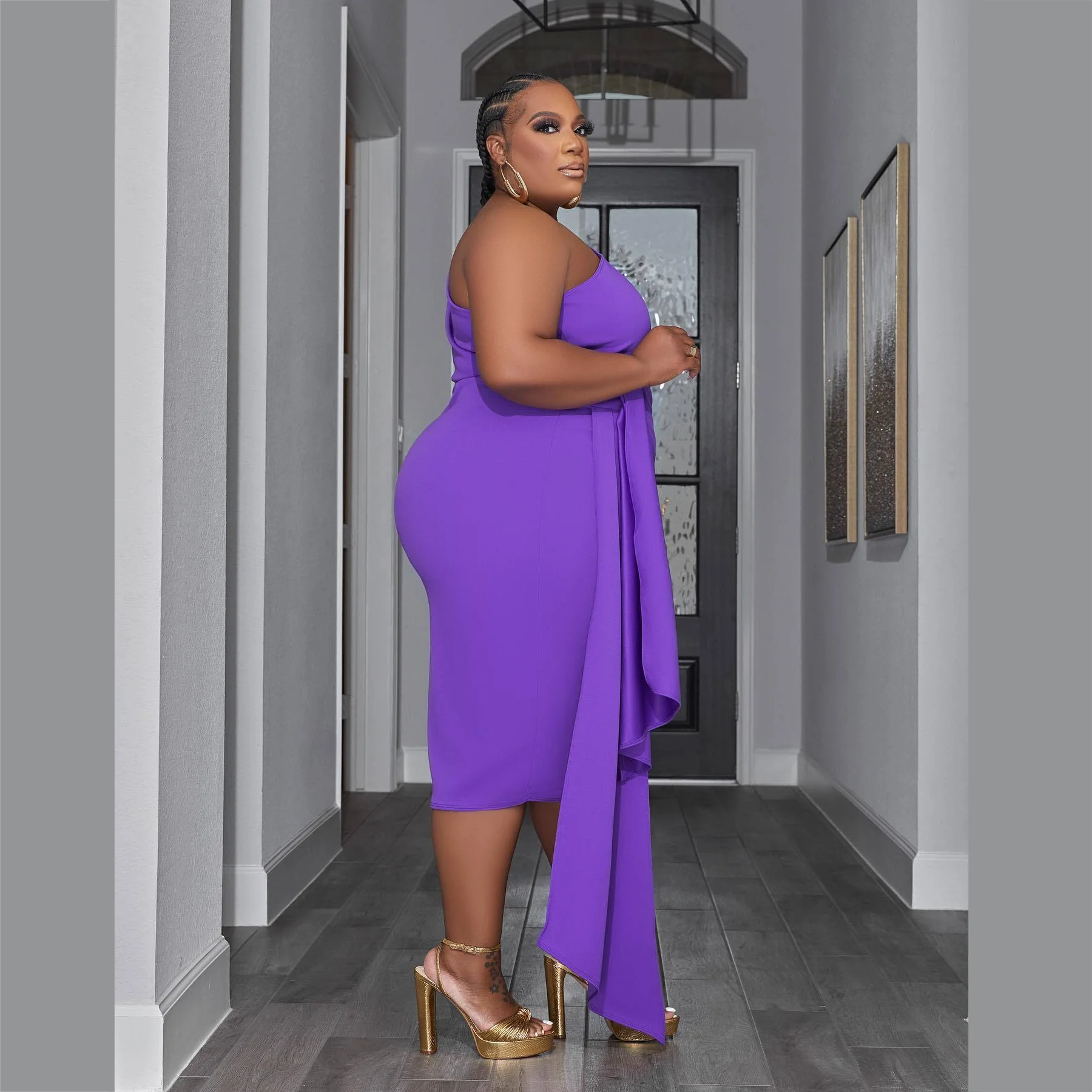 Summer New Plus Size Women's Solid Color Sleeveless Oblique Shoulder Large Size Dress Women's Personalized Fashion Dress