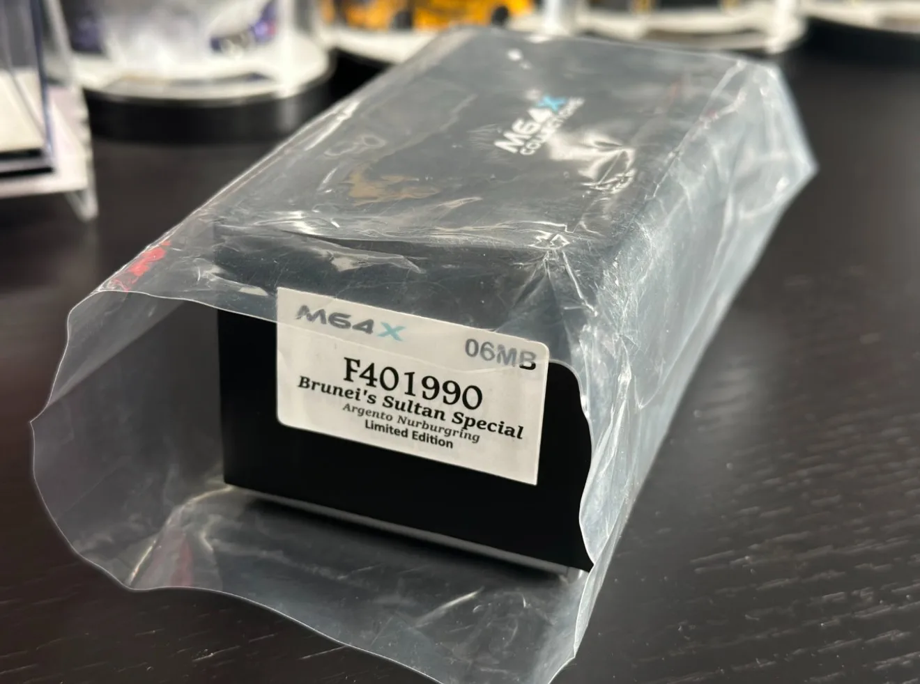 SCM MY64 1:64 F40 1987 серебро специальная литая под давлением модель автомобиля из смолы