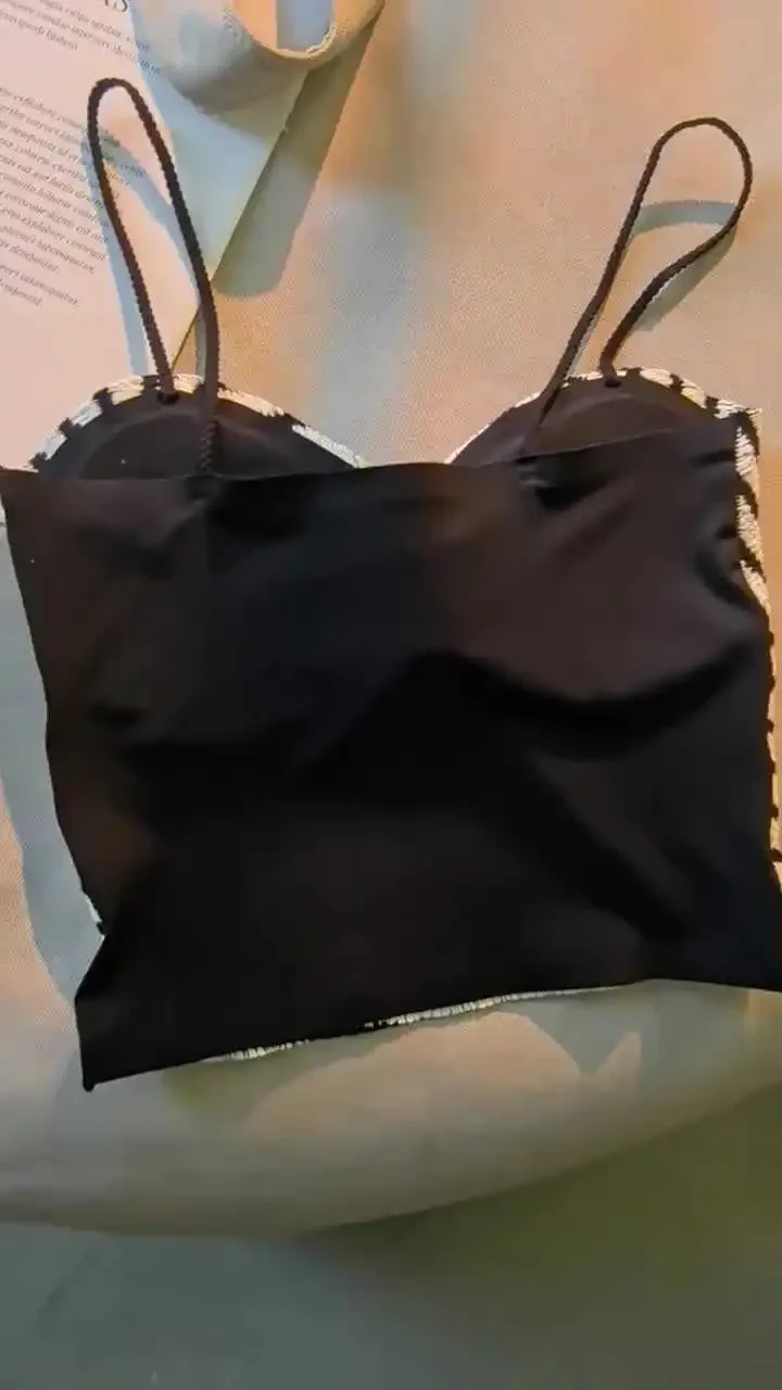 Классическая полосатая майка на бретельках с подушечками для бюстгальтера