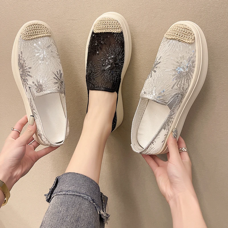 

Shoes Woman 2022 Slip-on Clogs Platform Loafers With Fur Female Footwear Shallow Mouth All-Match Casual Sneaker Round Toe New Sl