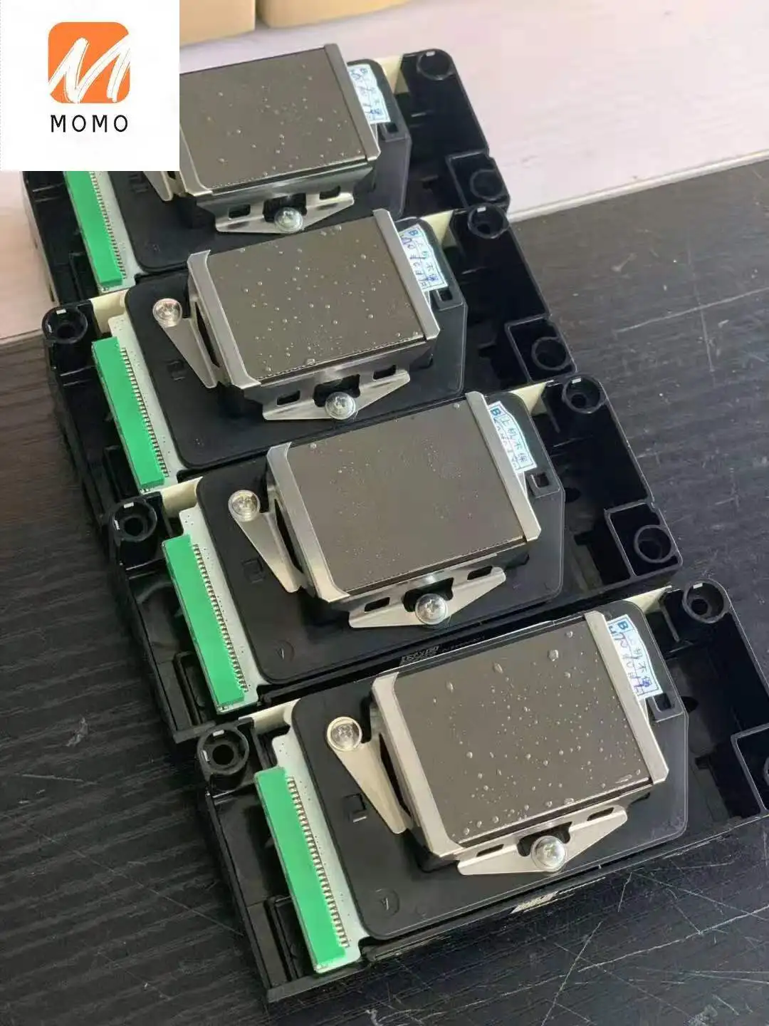 Рисунок 6 - Оригинальная печатающая головка mutoh dx5 для телефона