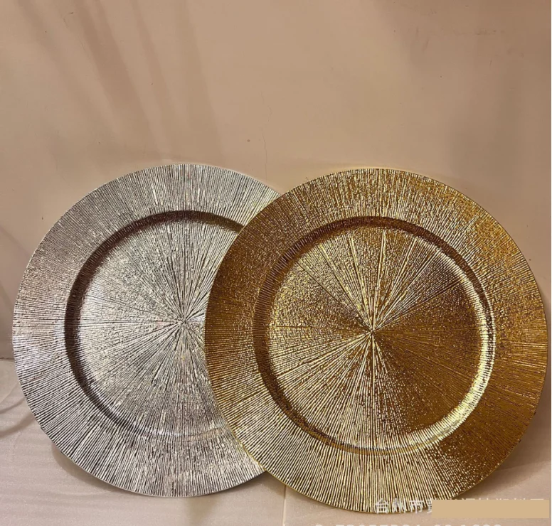 

8Pieces/set 13Inches Plastic Plates Gold/Silver Europe Heat Resistant Mat Under Plate For Wedding /Hotel/Home table Decoration